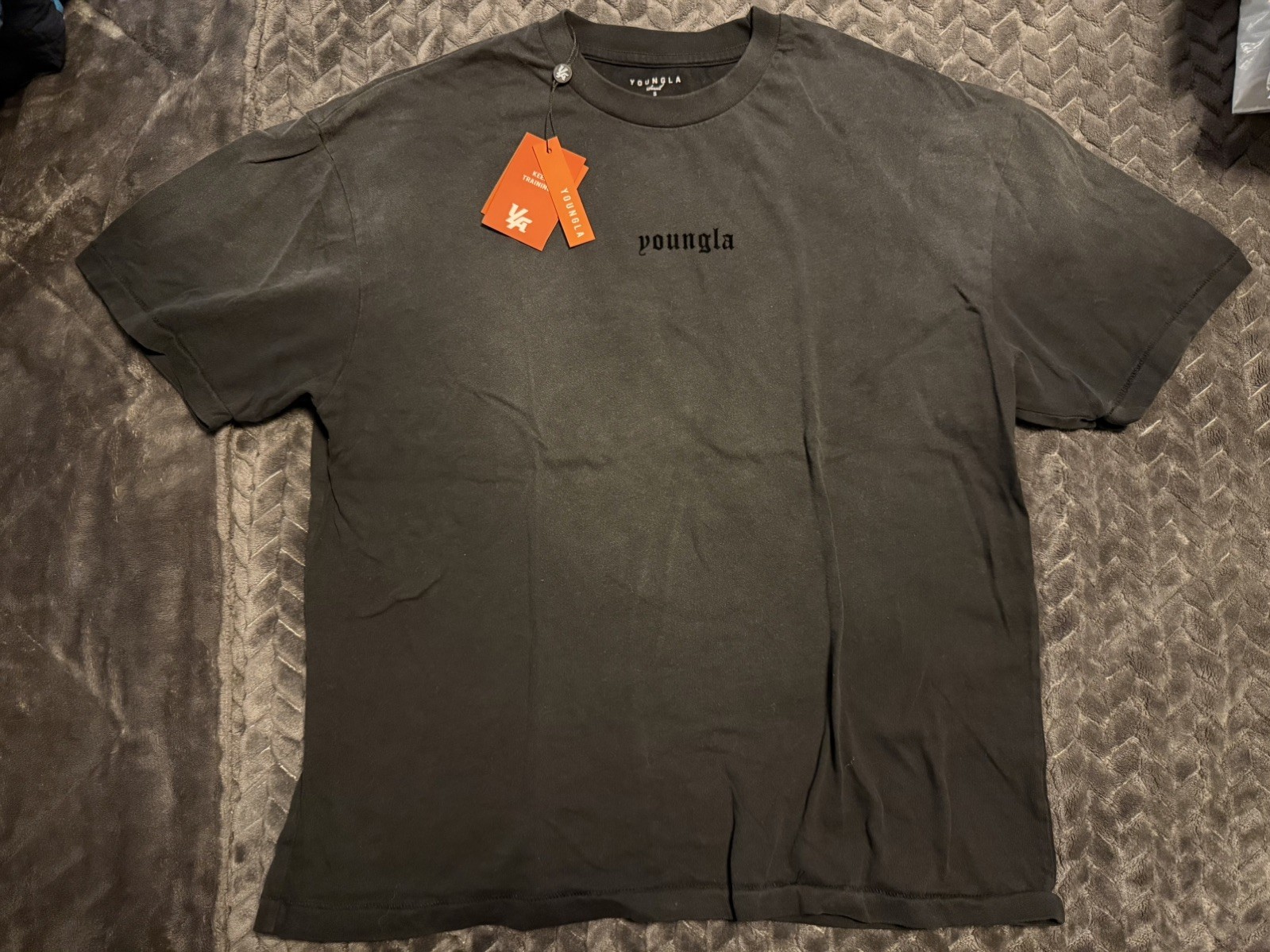 Youngla Men’s 4216 Summer Soft Tee Black Wash Small