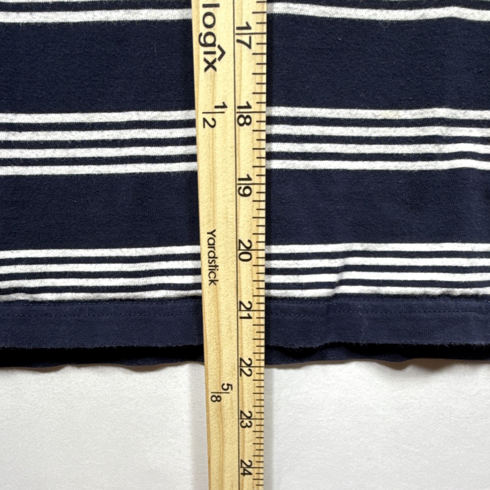 L.L.Bean Men's Navy/White Striped Logo Crew Neck Short Sleeve Knit Tee 2X gallery
