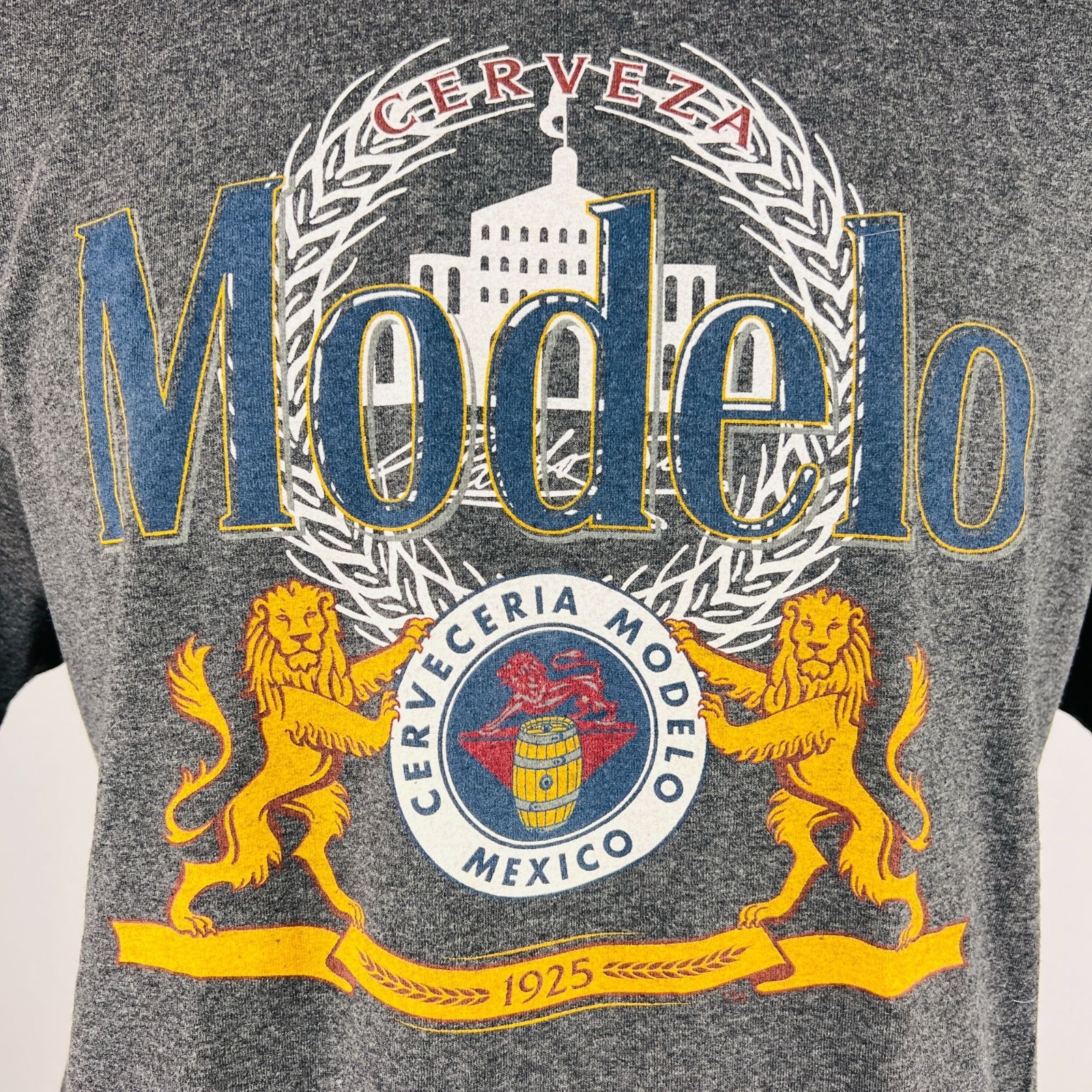 Modelo Cerveza Beer Mexico XL T-Shirt Shirt gallery