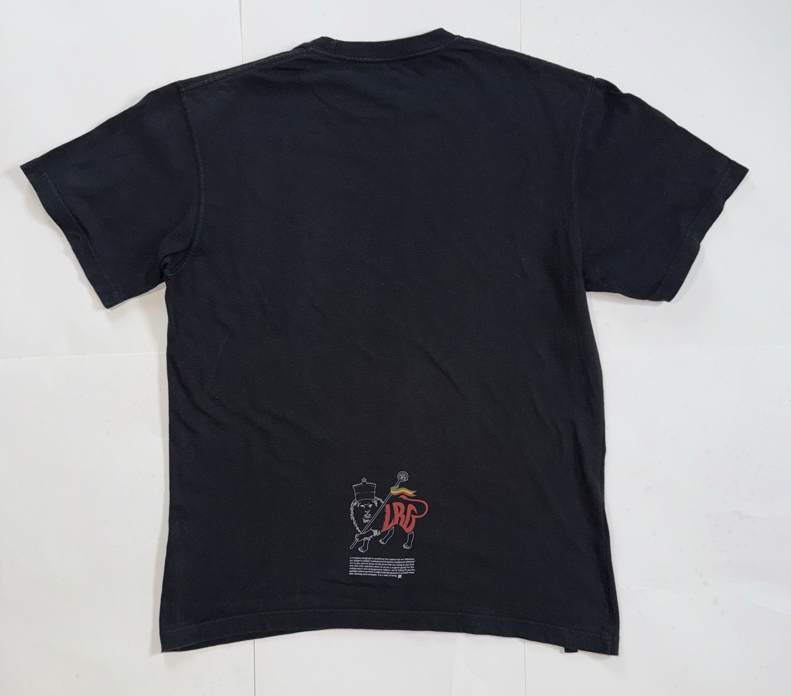 LRG Lion Graphic T‑Shirt – Black Size Large (22x29) Front & Back Print Excellent gallery
