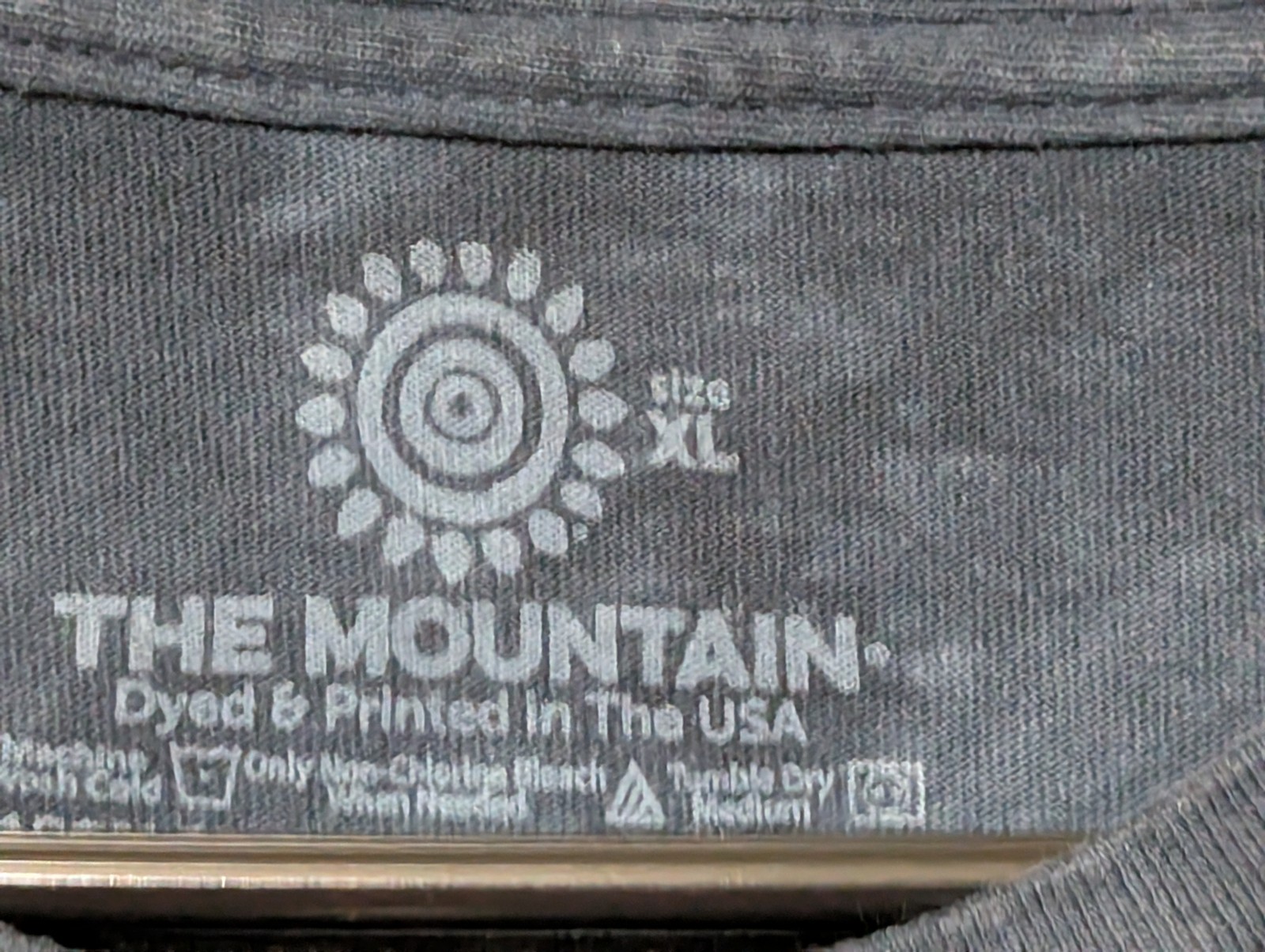 The Mountain Mens T-shirt Blue Eagle Flag Collage New Logo XL #3544 NWOT gallery