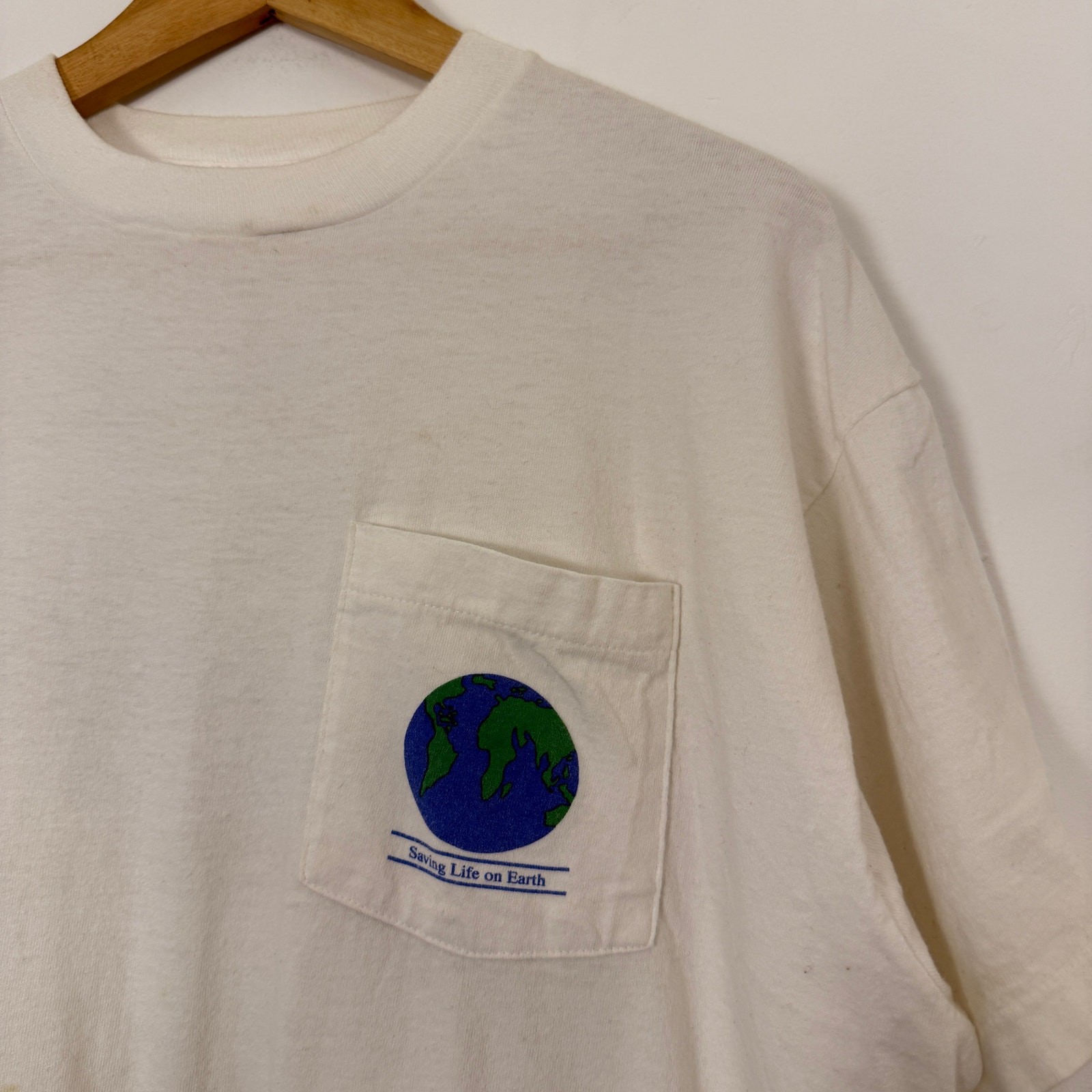 Vintage 90s WWF World Wildlife Fund Earth Animal Pocket Tee Shirt Single Stitch gallery