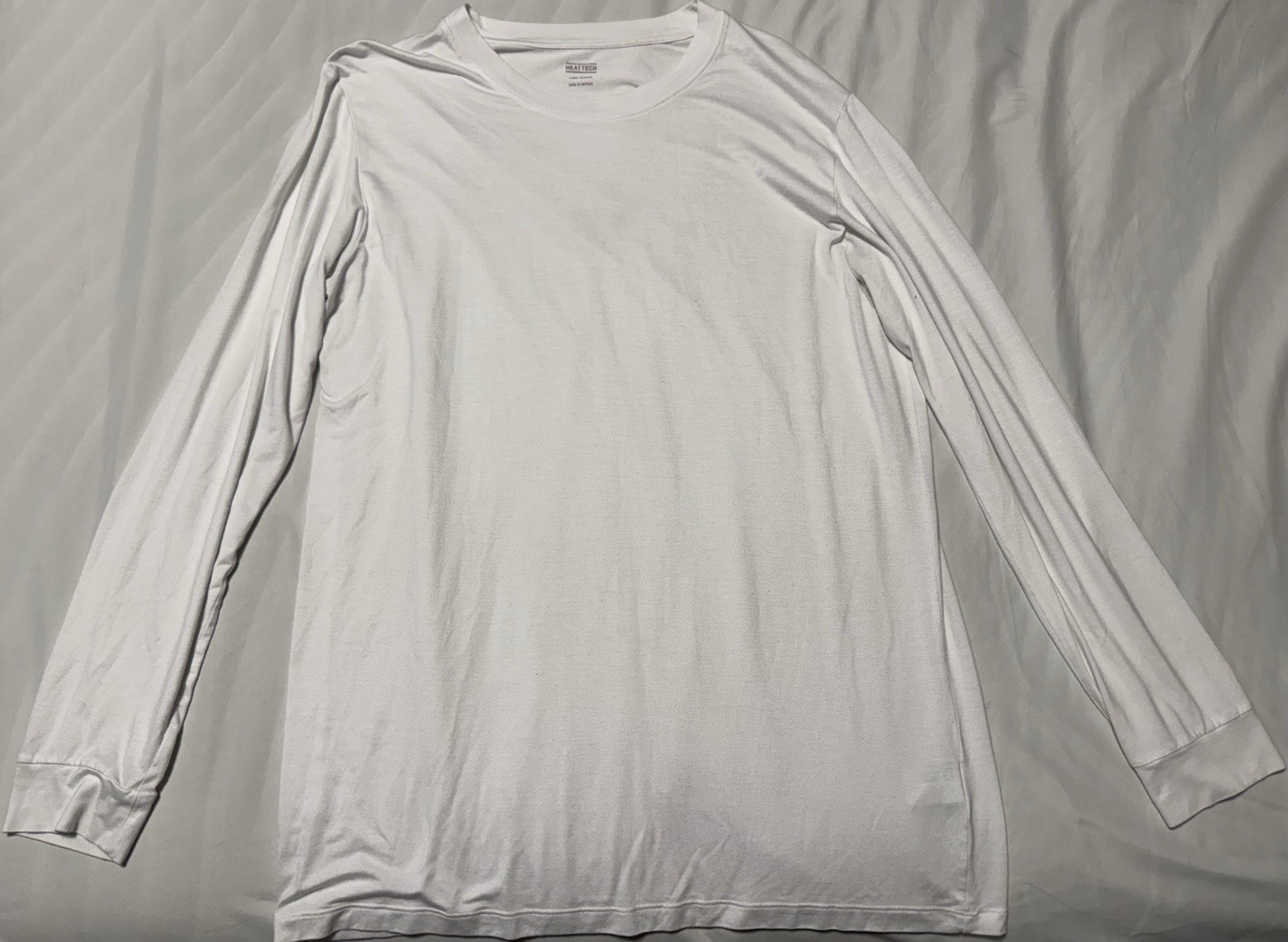 Uniqlo Men's Small White Scoop Neck Long Sleeve T-Shirt Heattech gallery
