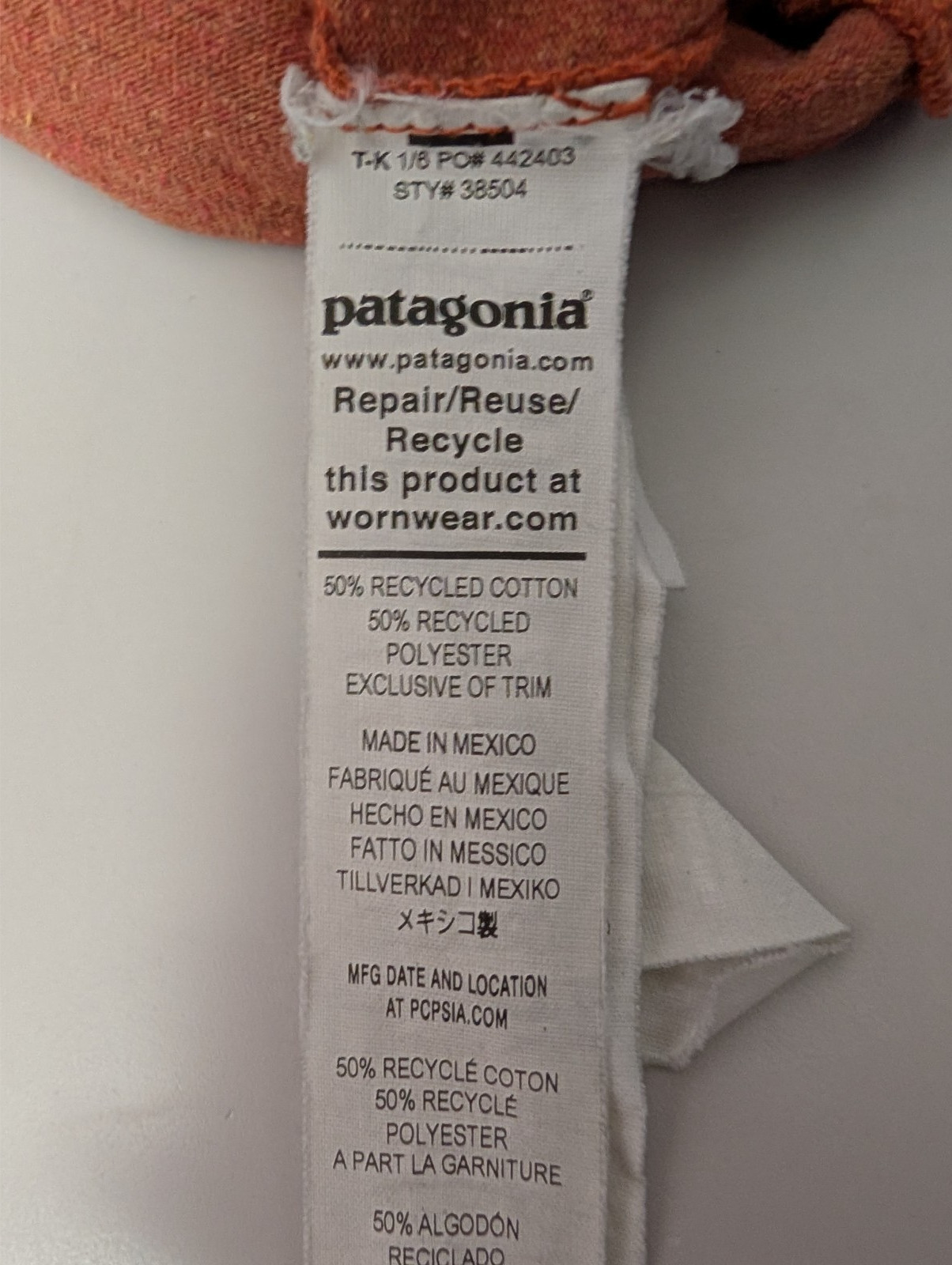 Patagonia Mens P-6 Logo Responsibili-Tee Medium Quartz Coral Orange Shirt M gallery