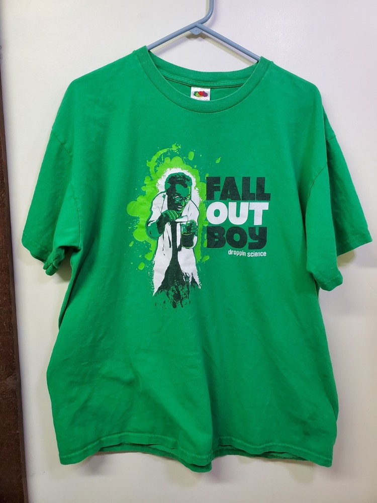 Vintage Fall Out Boy Droppin Science T Shirt Men’s XL Green Fruit Of The Loom