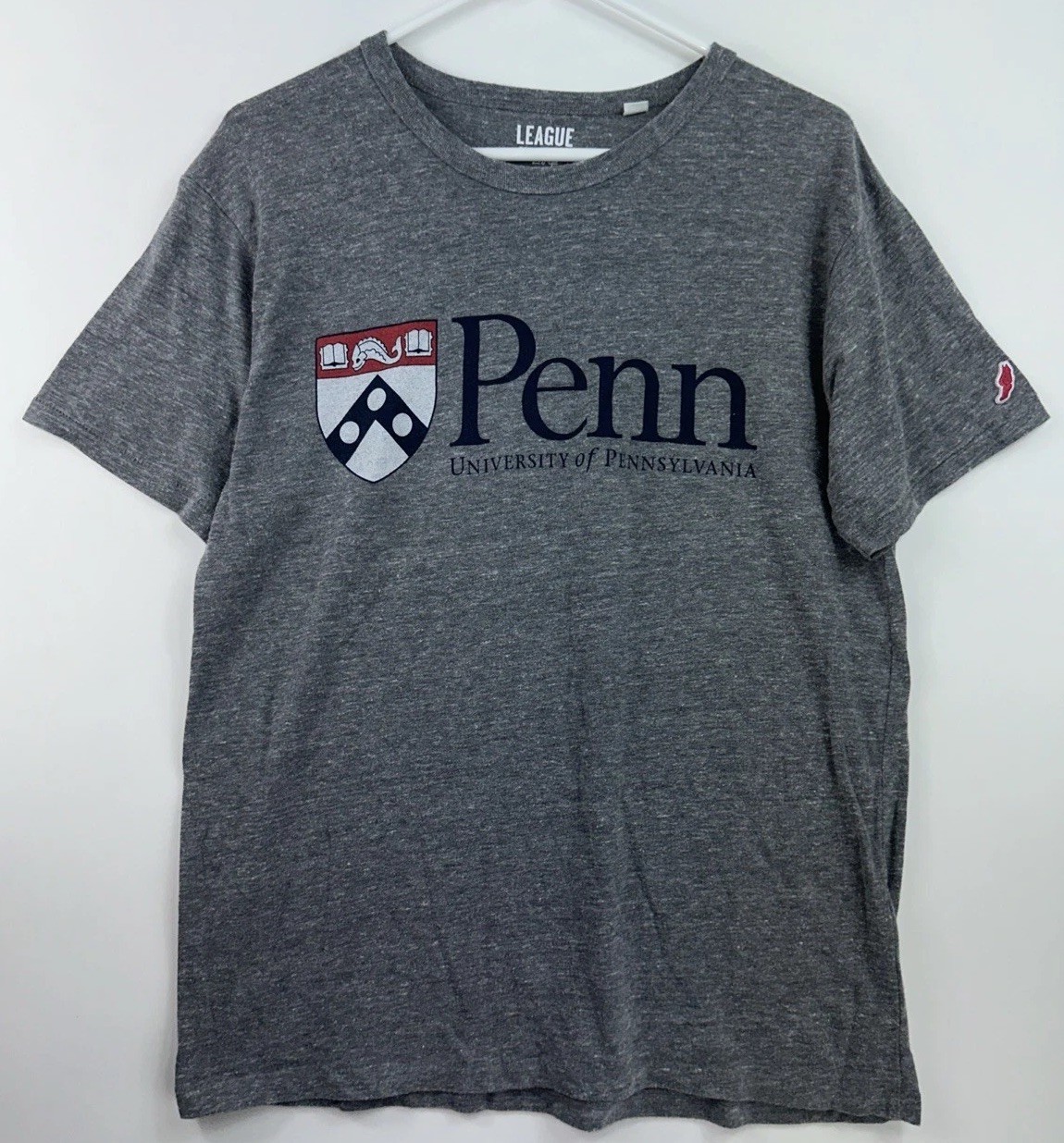 The League Gray U Penn Quakers Men’s Large Poly Cotton Blend T-shirt gallery