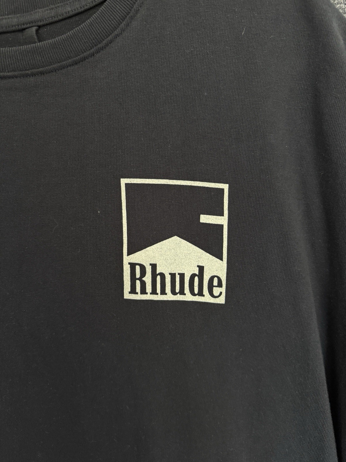 Rhude Men’s XL Graphic T-Shirt gallery