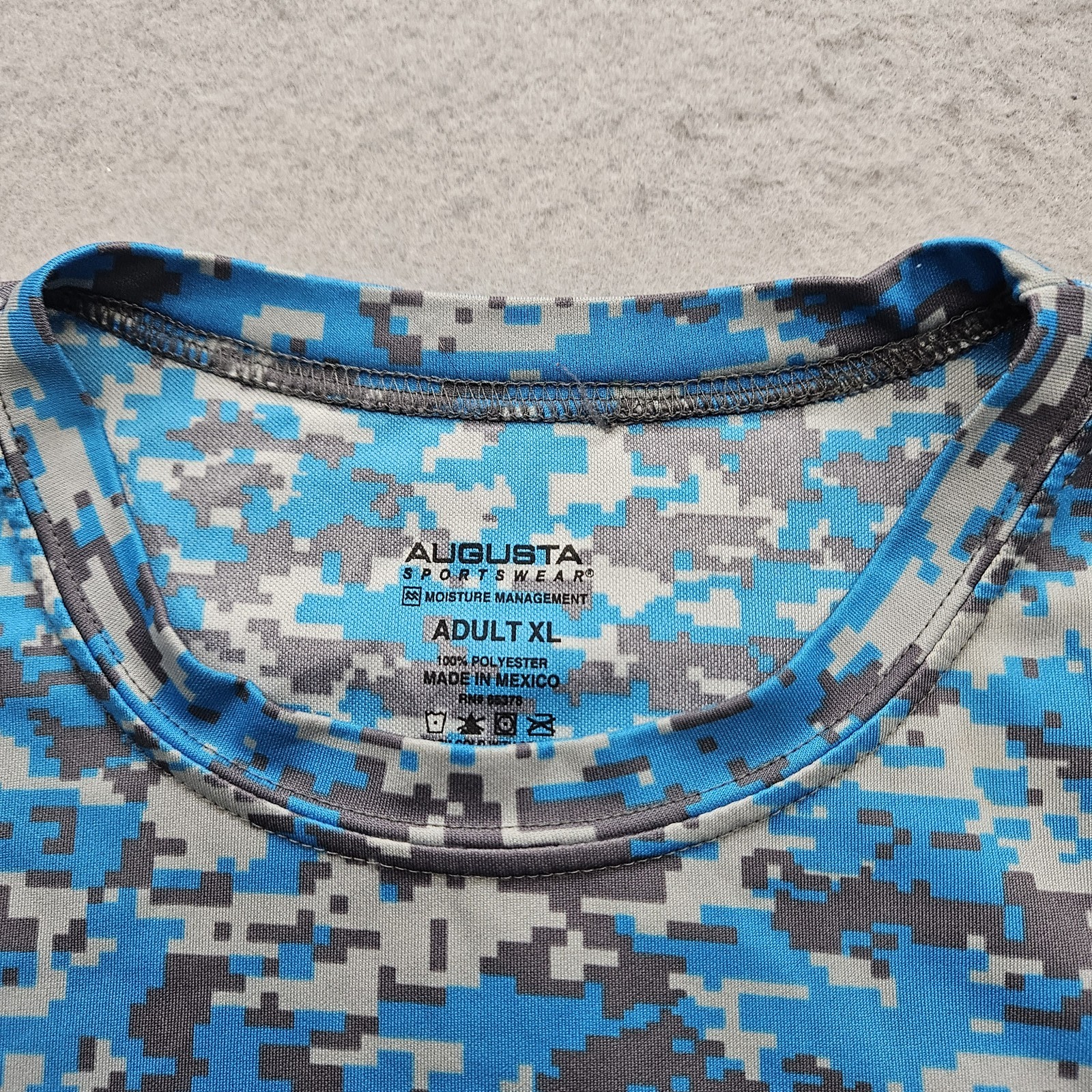 Augusta Sportswear Men's XL Blue Piedmont Printed T-Shirt gallery