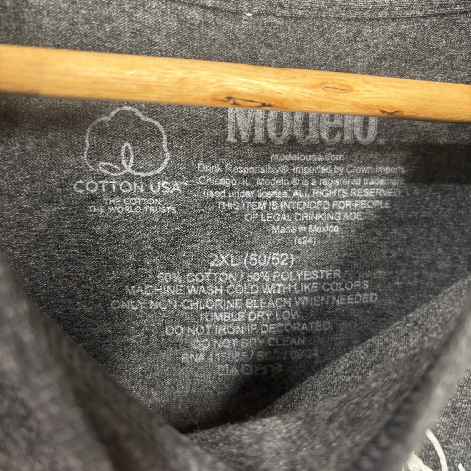 Modelo Men's Gray Graphic Short Sleeve T-Shirt Cerveza 2XL gallery