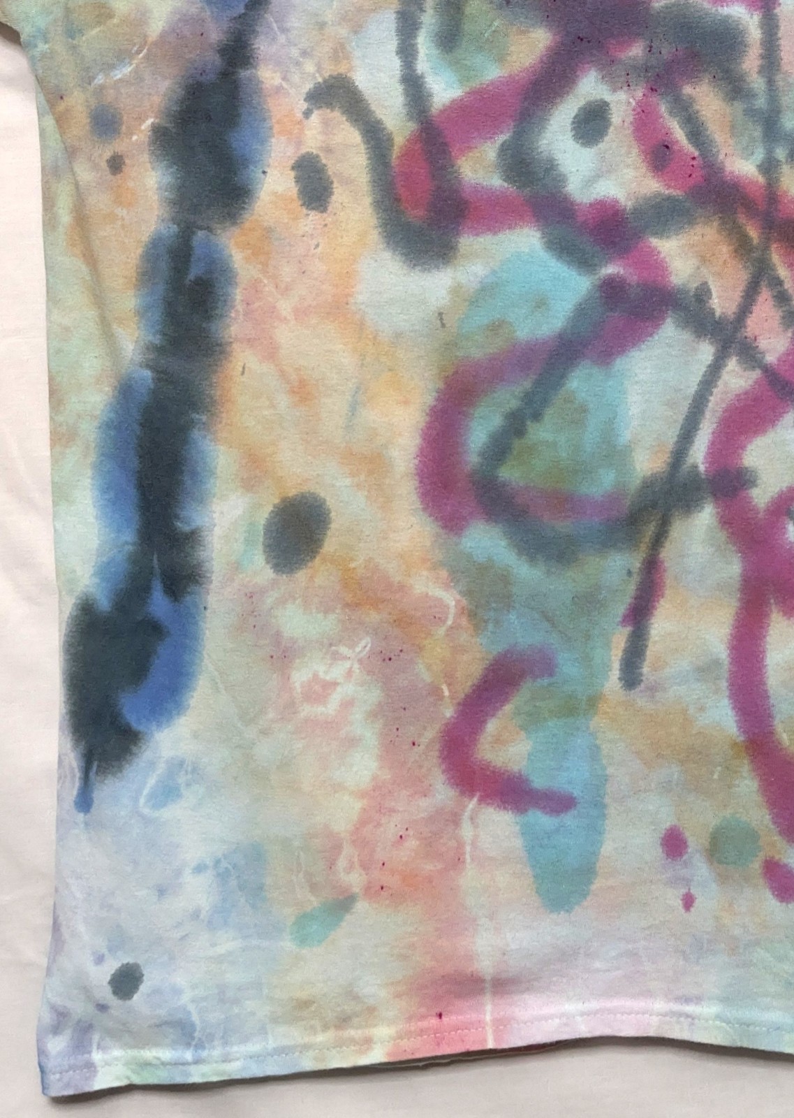 Handmade Tie Dye New York Street Art Abstract Design XL Tee Shirt 22" W X 30" L gallery