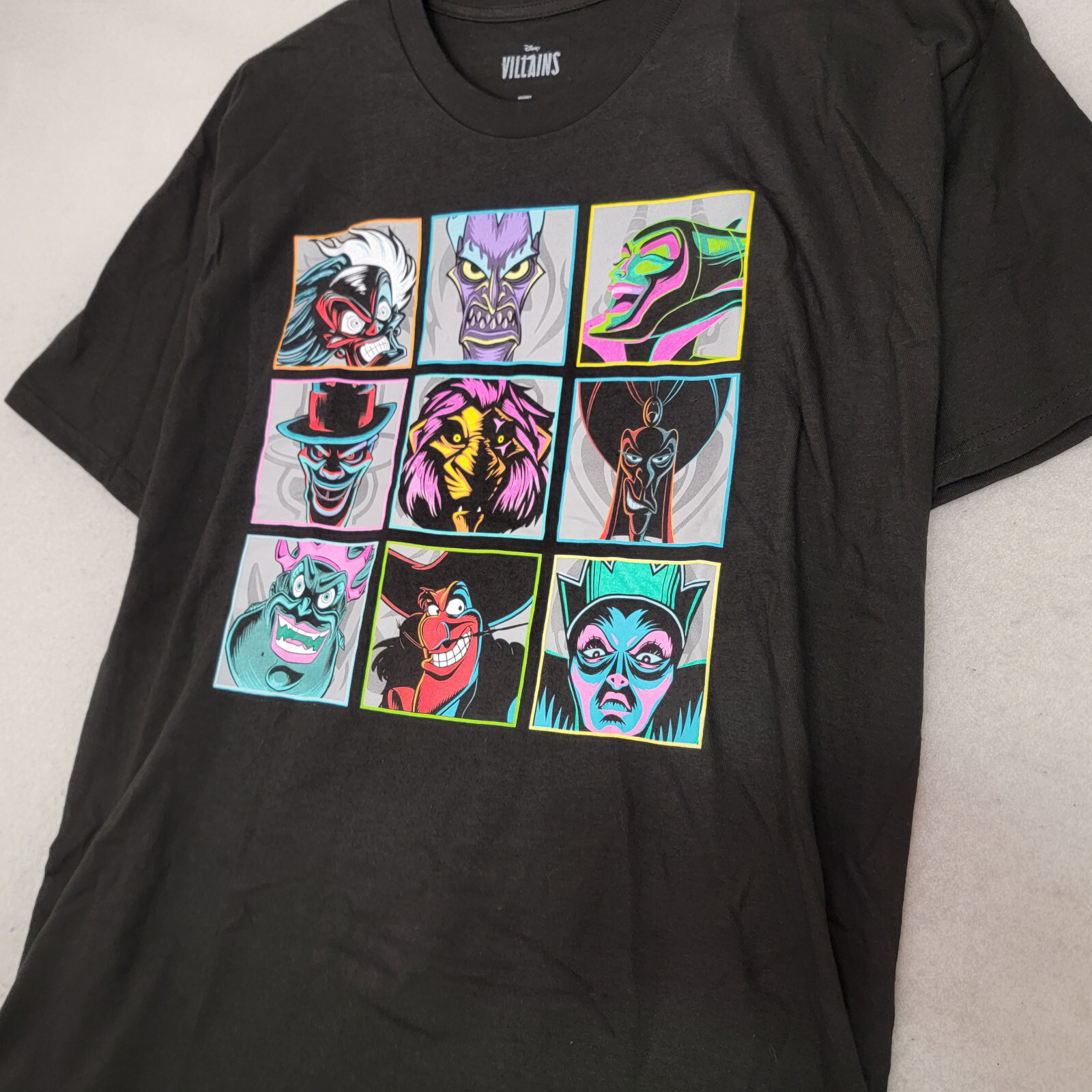 DISNEY VILLAINS SHIRT Mens 3XL XXXL BLACK NEW ANIMATION MENS CASUAL CRUELLA NWT gallery
