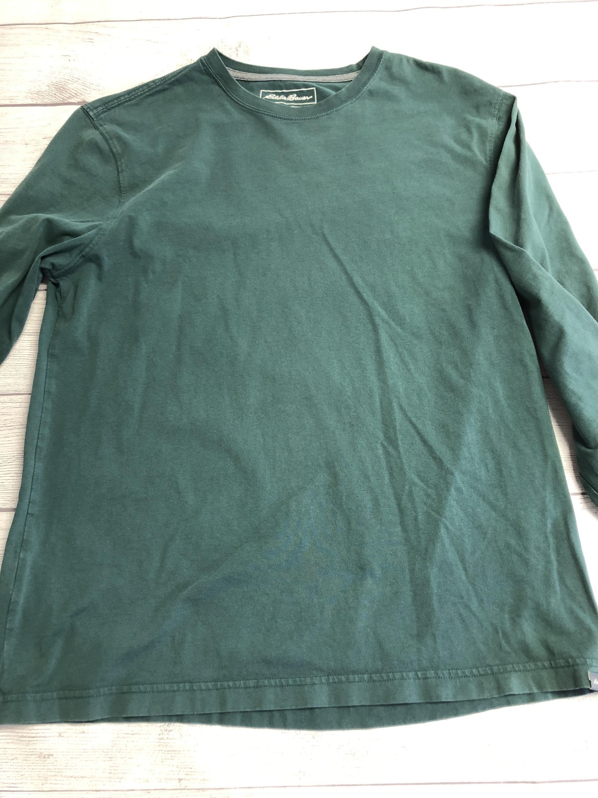 Eddie Bauer Shirt Mens Medium Green Legendwash Long Sleeve Tagless Tee Casual gallery