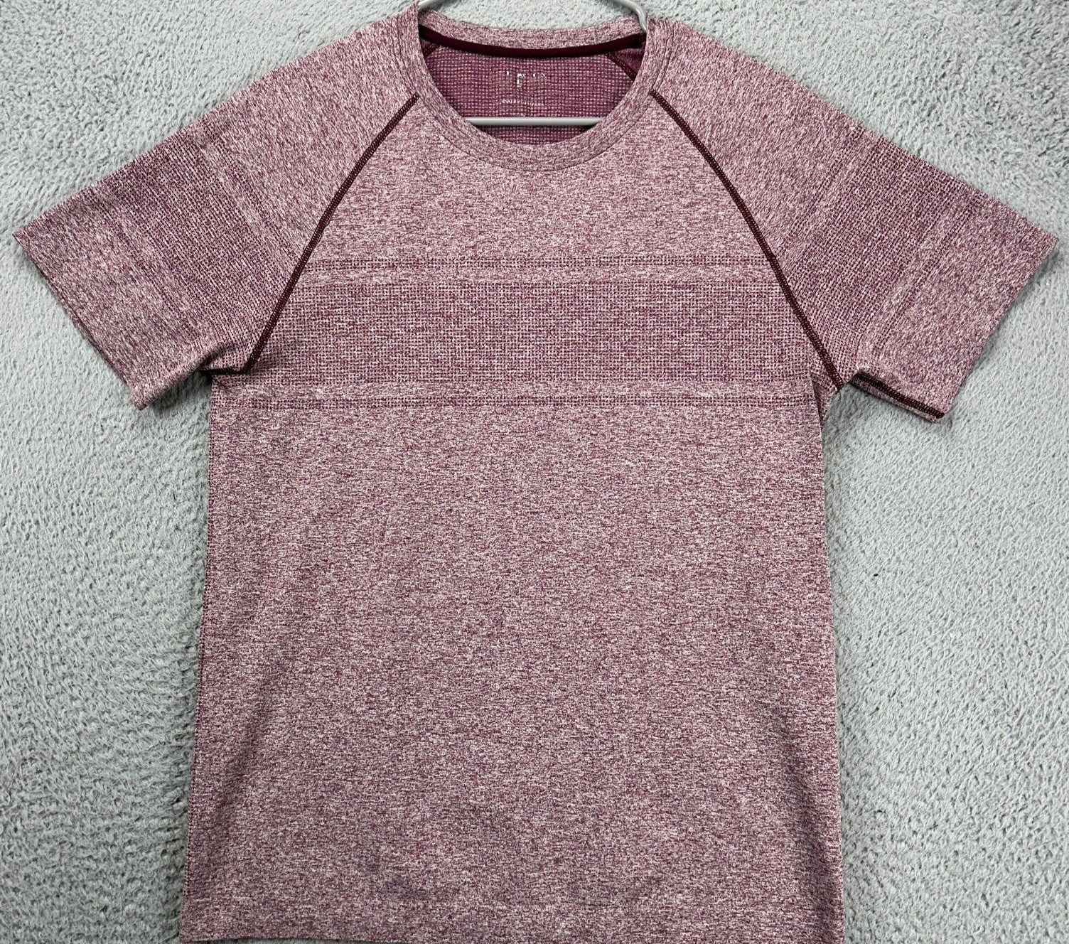 Rhone Shirt Adult Medium Maroon Nylon Blend Tech T-Shirt Short Sleeve Tee Mens gallery