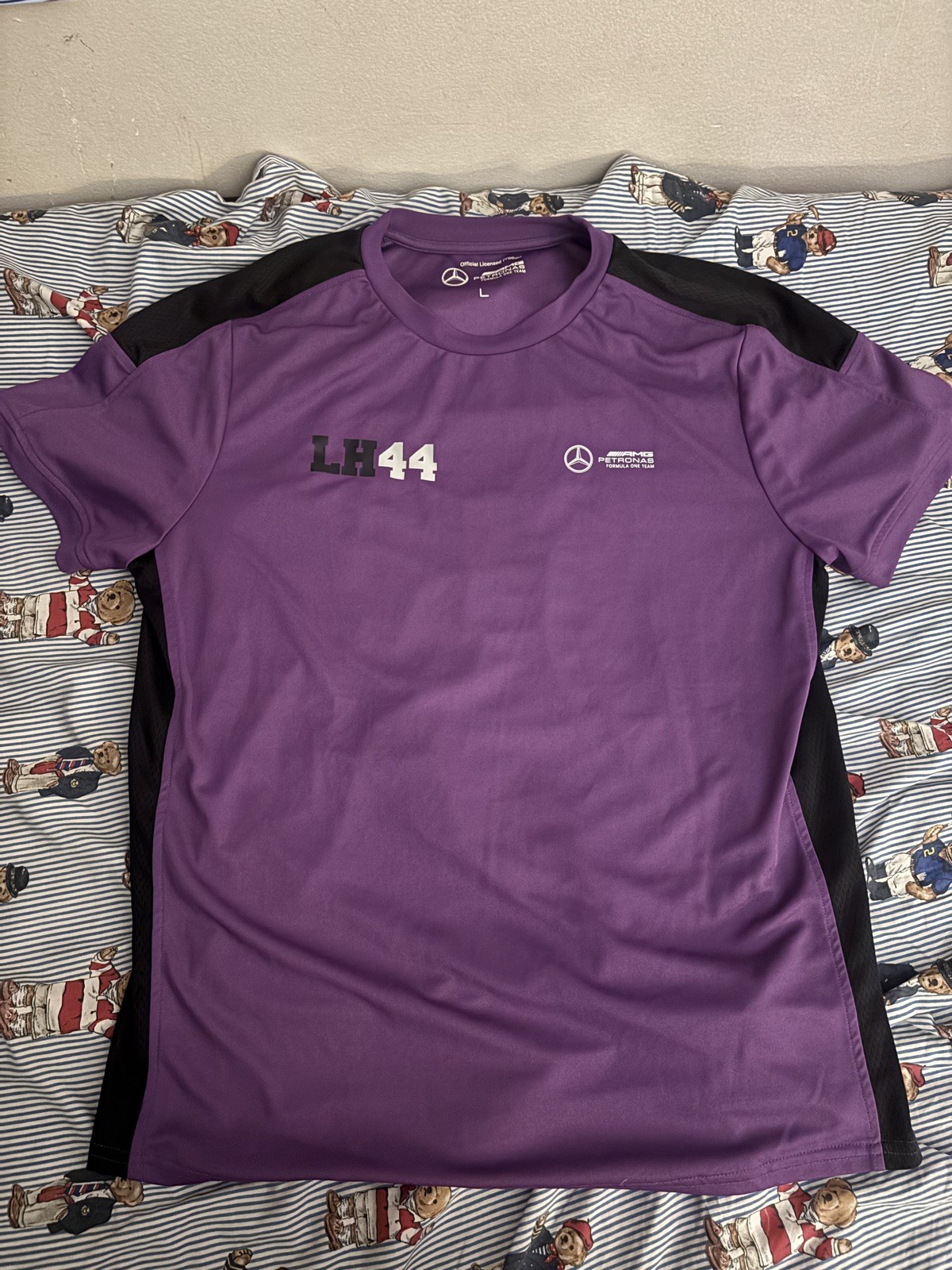Mercedes AMG Petronas F1 Driver Lewis Hamilton LH44 Sports T-Shirt size L gallery