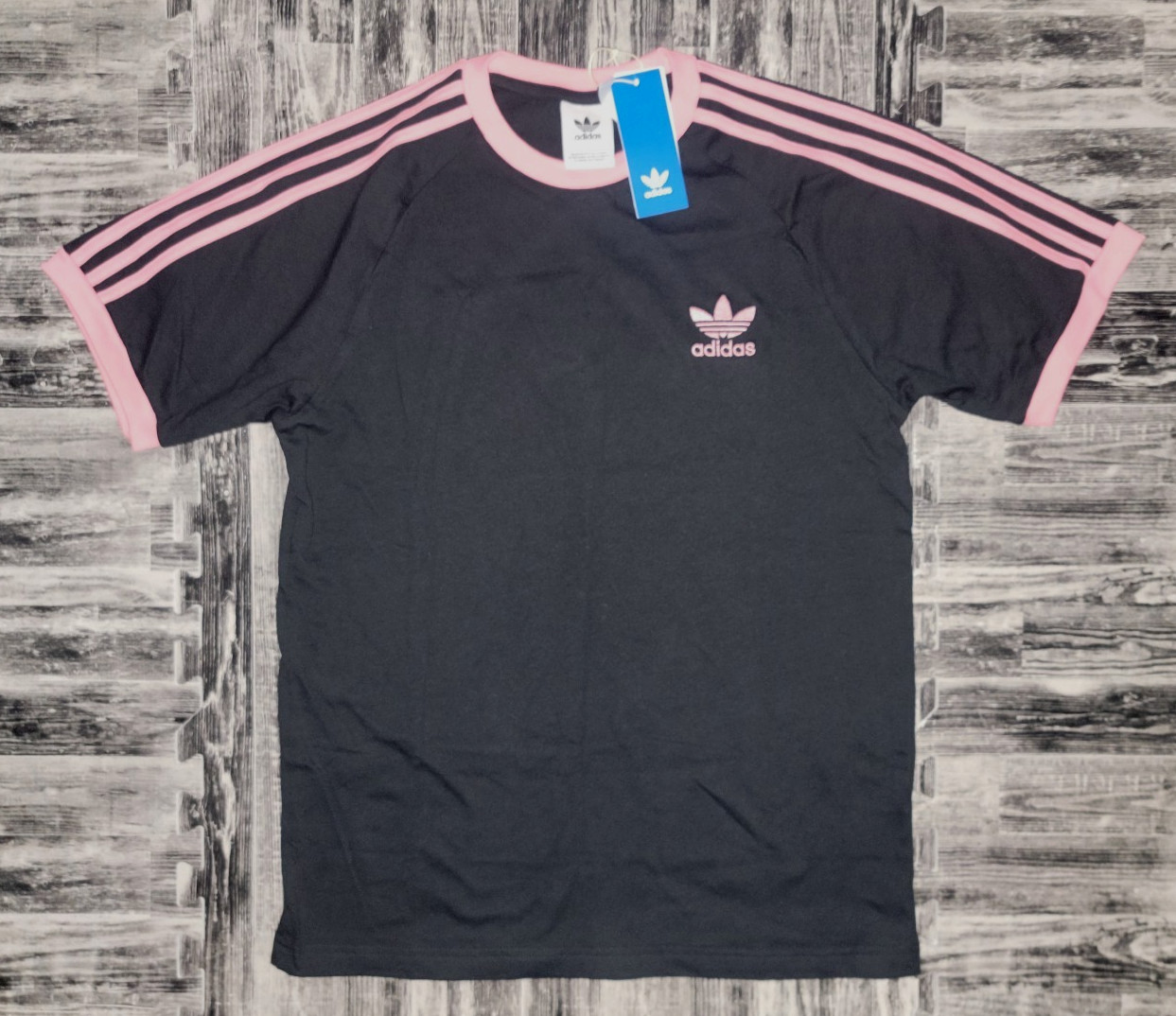 NEW MENS ADIDAS ORIGINALS 3-STRIPES CALIFORNIA TREFOIL SHIRT ~SIZE 2XL KA56 PINK gallery