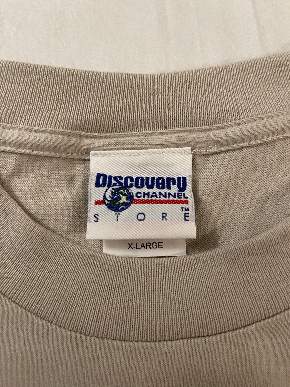 Vintage Discovery Channel Store Pandas China T Shirt Men’s Size XL Made In USA gallery