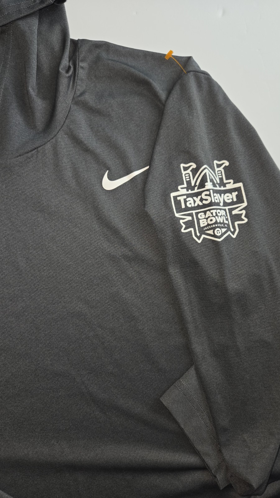 Nike Pro Dri-Fit Hoodie Mens L TaxSlayer Gator Bowl Football Gray Long Sleeve gallery