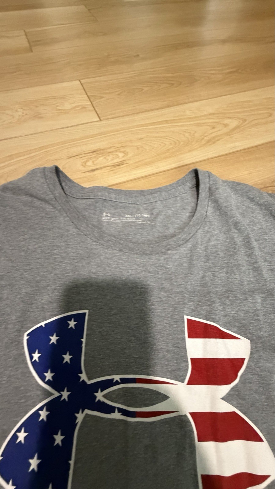 Under Armour Men’s Gray USA Flag Graphic Logo Crew Neck Short Sleeve T-Shirt 2XL gallery