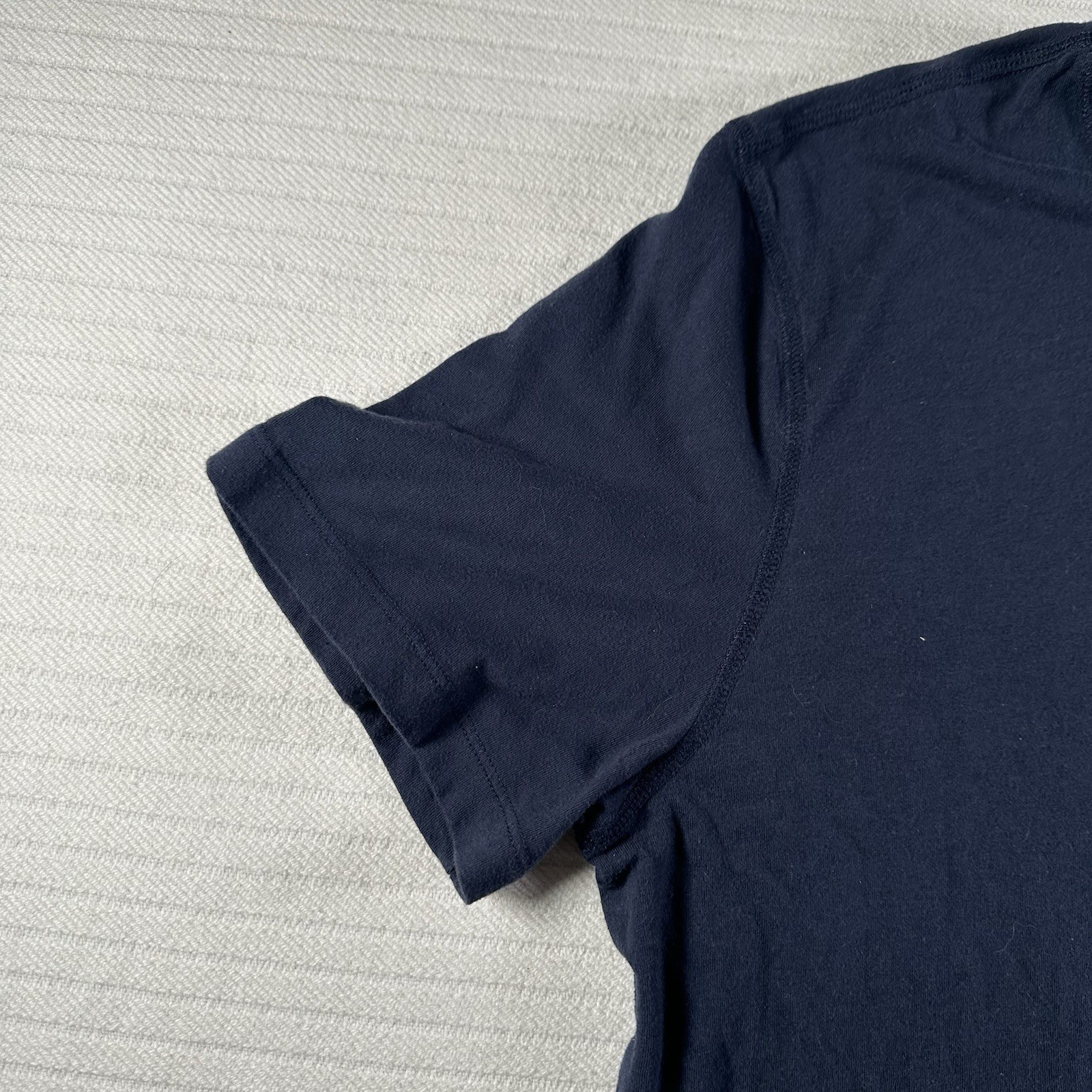 Eddie Bauer Mens XL T-Shirt Navy Blue Crew Neck Short Sleeve Classic Tee Cotton gallery