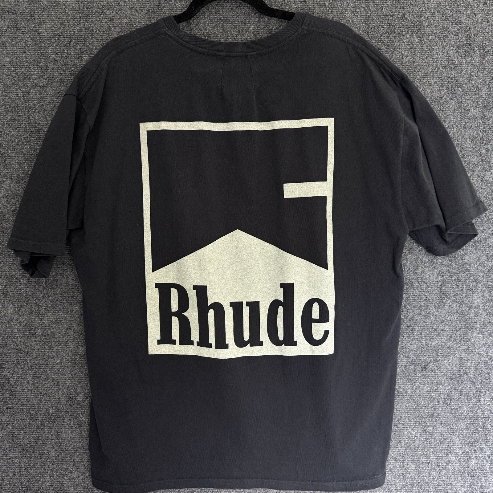 Rhude Men’s XL Graphic T-Shirt gallery
