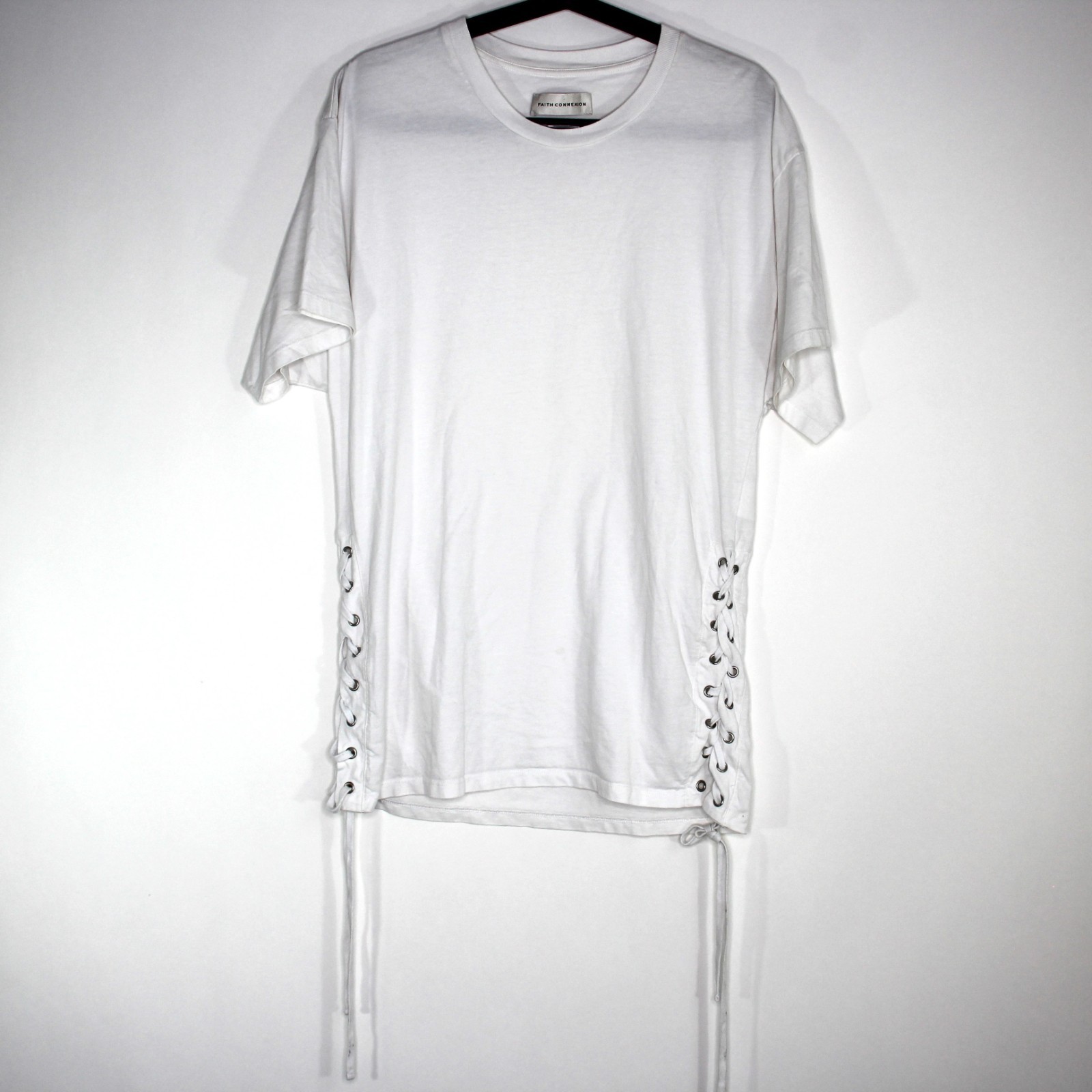 Faith Connexion Mens XS White Elongated Tie Lace T-Shirt K662 gallery