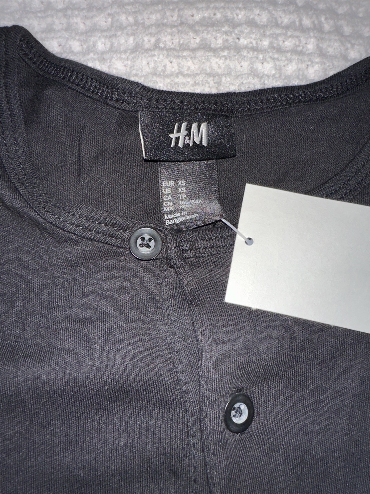 NWT H&M Henley Shirt Black Size XS Adjustable Sleeves gallery