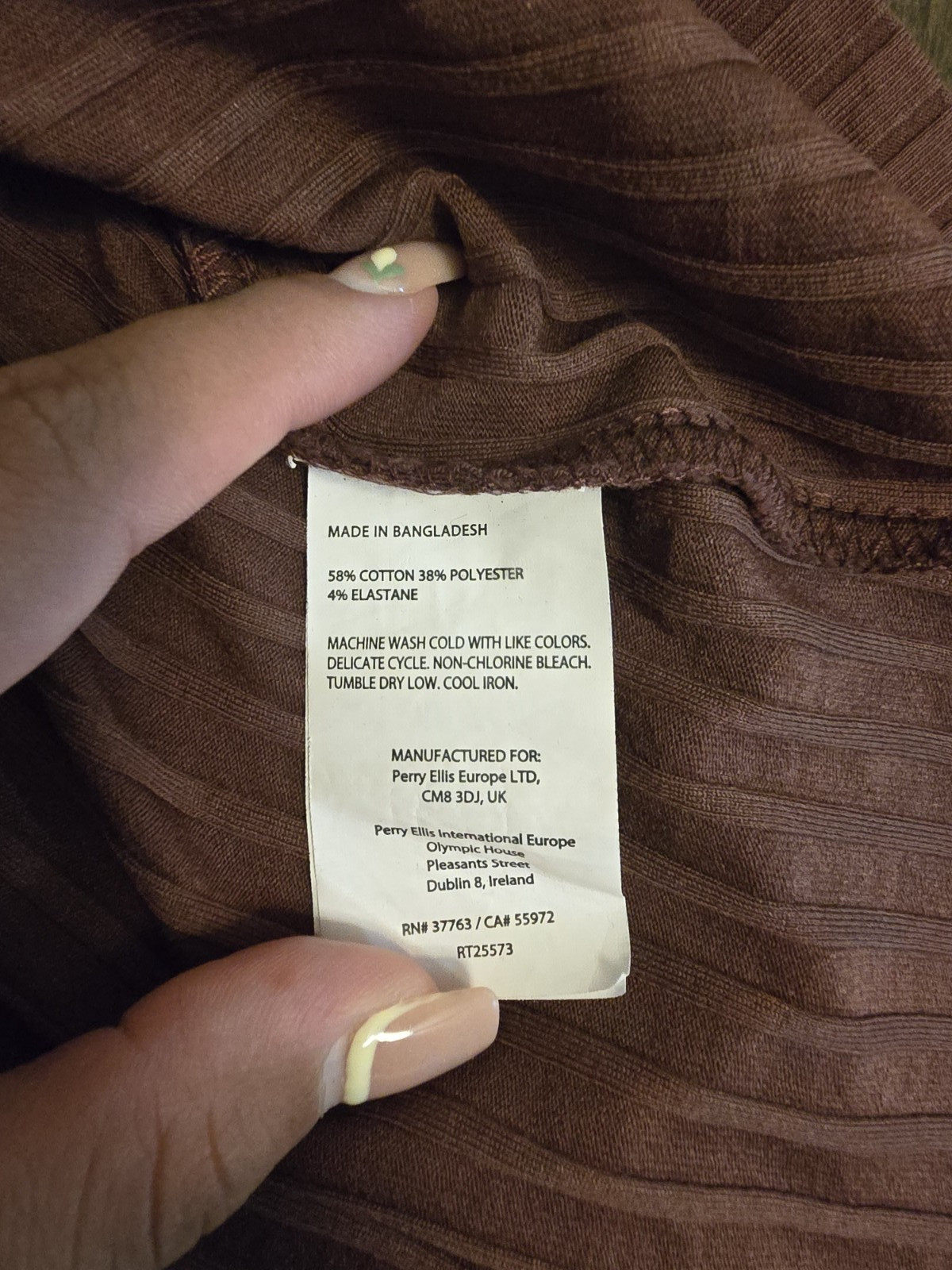 Perry Ellis Stretch Men's Ribbed Short Sleeve T-Shirt Brown Size M gallery