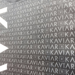 Kaviar Oak and Marble Private Label Black T-Shirt Size Large