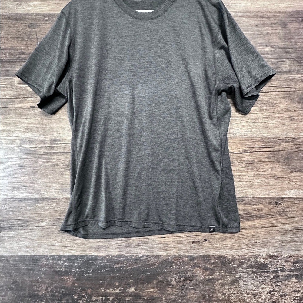 Prana Gray Men's T Shirt gallery