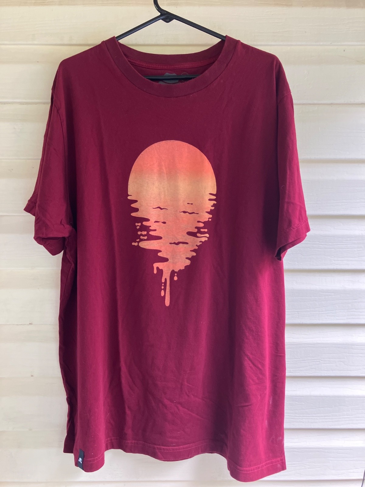 tshirt graphic maroon color melting sun, winston brand, peru, 100% cotton, 2xl