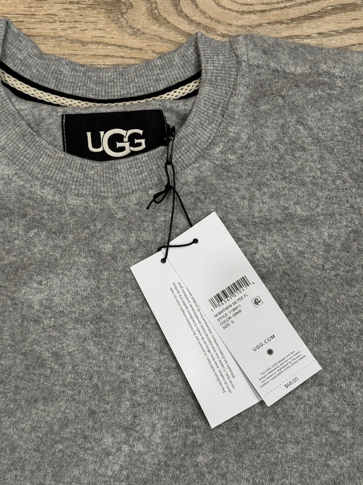 Ugg Men’s Mathew Short Sleeve Terry Textured Fabric Crewneck shirt size small gallery