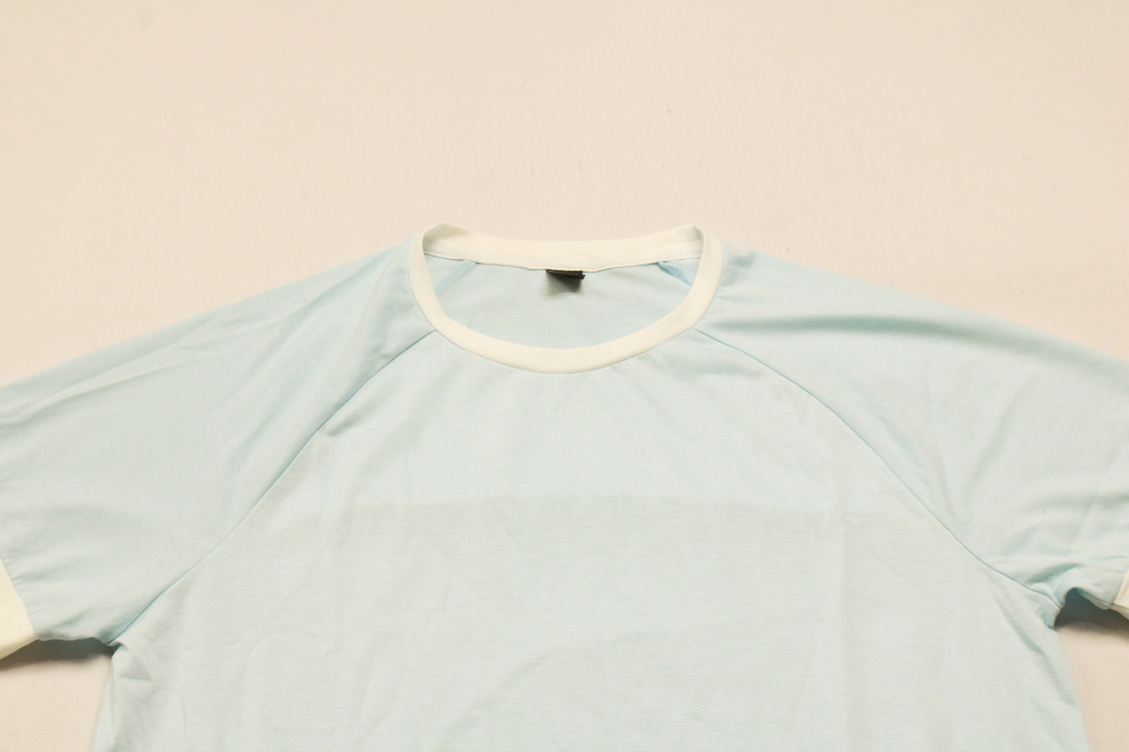 Shein Men's Manfinity Homme Contrast Trim High Low Hem Tee AR8 Blue Medium gallery