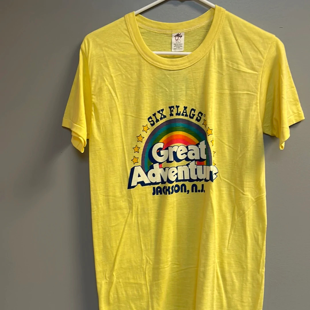 TeeJays Vintage T Shirt Six Flags Great Adventure
