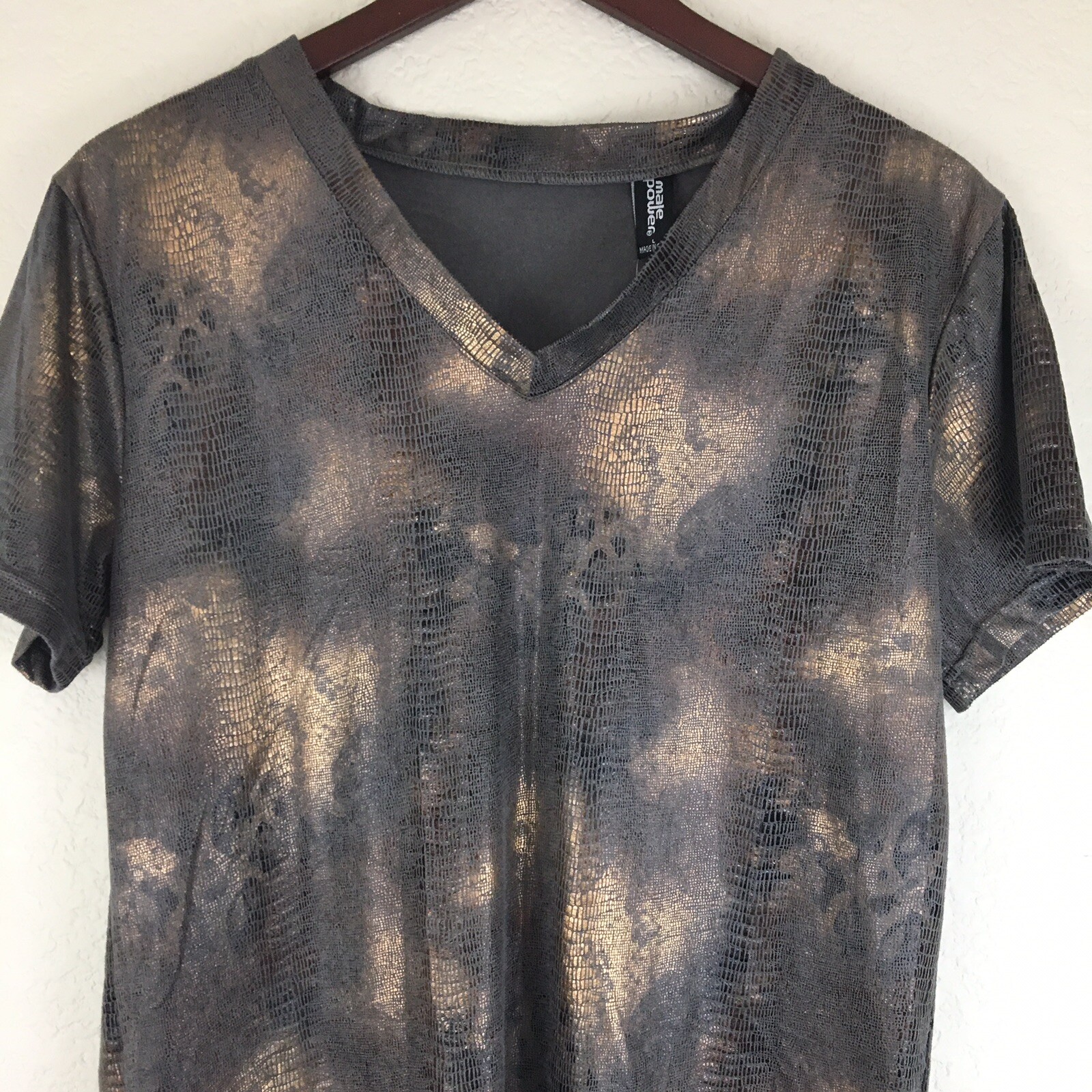 NWT Male Power Animal Print Suede Like Fabric V-Neck Mens T Shirt Sz Large gallery