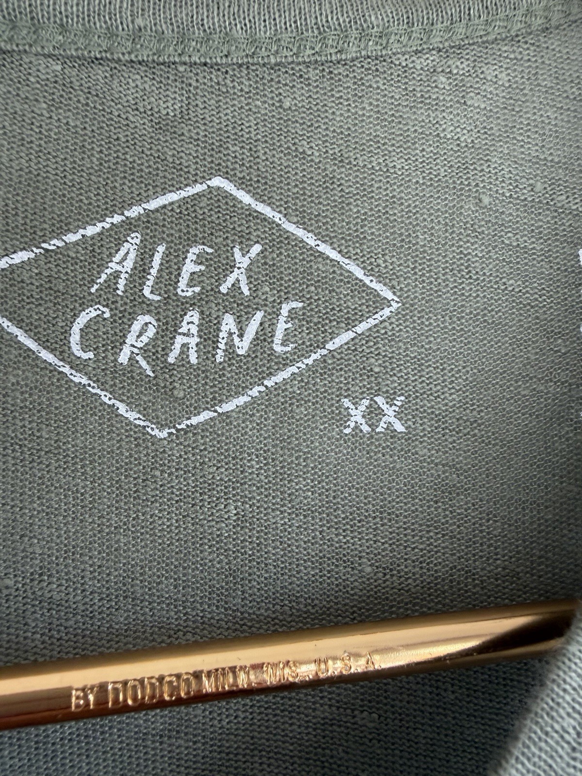Alex Crane Men’s XX 100% French Linen Moss Green Short Sleeve Sun Tee T-shirt gallery