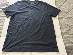 UNDER ARMOUR FISH HOOK LOGO HEAT GEAR CHARGED SZ L LOOSE BLK SHORT SLEEVE T-SHRT