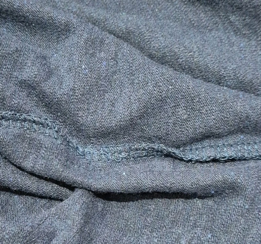MENS PATAGONIA LONG SLEEVE P-6 LOGO RESPONSIBILI-TEE SIZE SMALL gallery