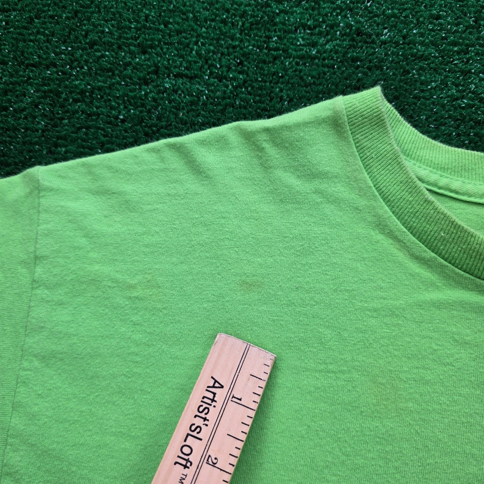 Reel Legends Tshirt Mens Medium Green Fishing Fish Lure Outdoors Graphic gallery