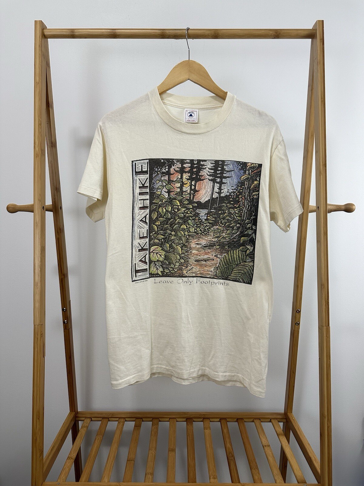 VTG 90s Take A Hike Leave Only Footprints Nature Environment Earth Art T-Shirt M