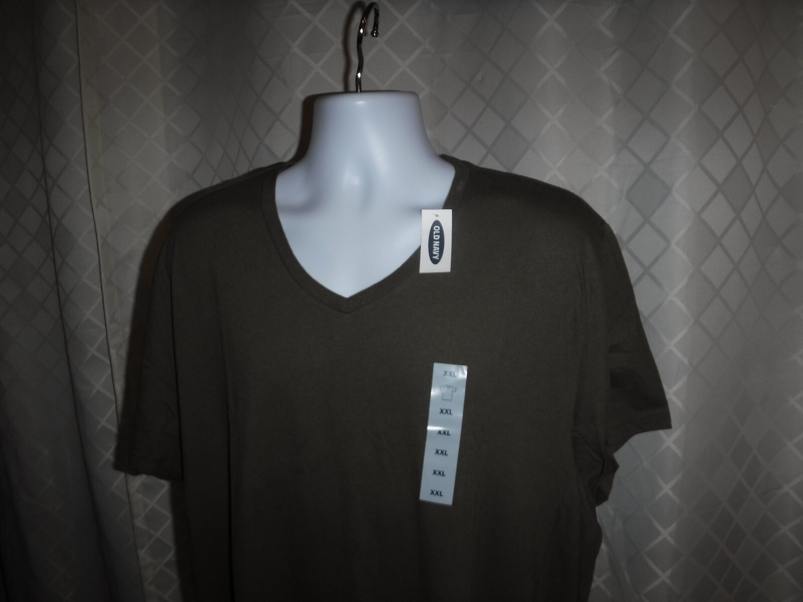 Short Sleeve Men's T-Shirts,XXL,XL,L,Old Navy Many Solid Colors NWT gallery