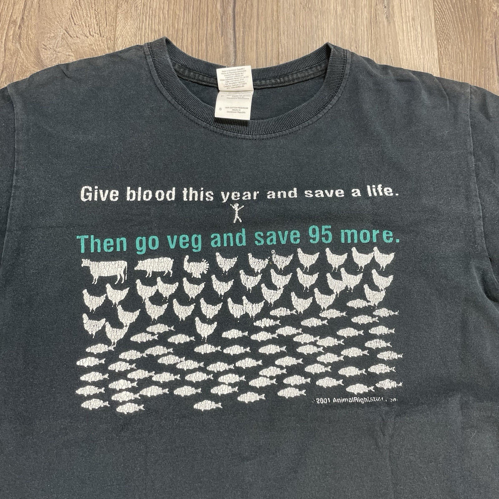 Vintage Y2K Vegan T Shirt Gilden Adult Size Small Black Animal Vegetable Graphic gallery
