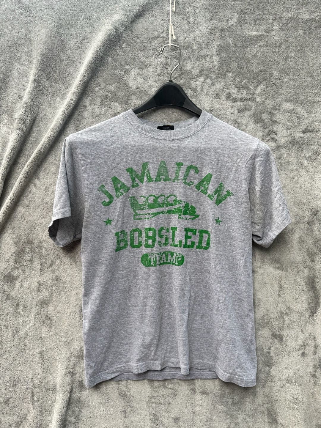 Vintage Jamaican Bobsled Team Graphic T-Shirt Gray