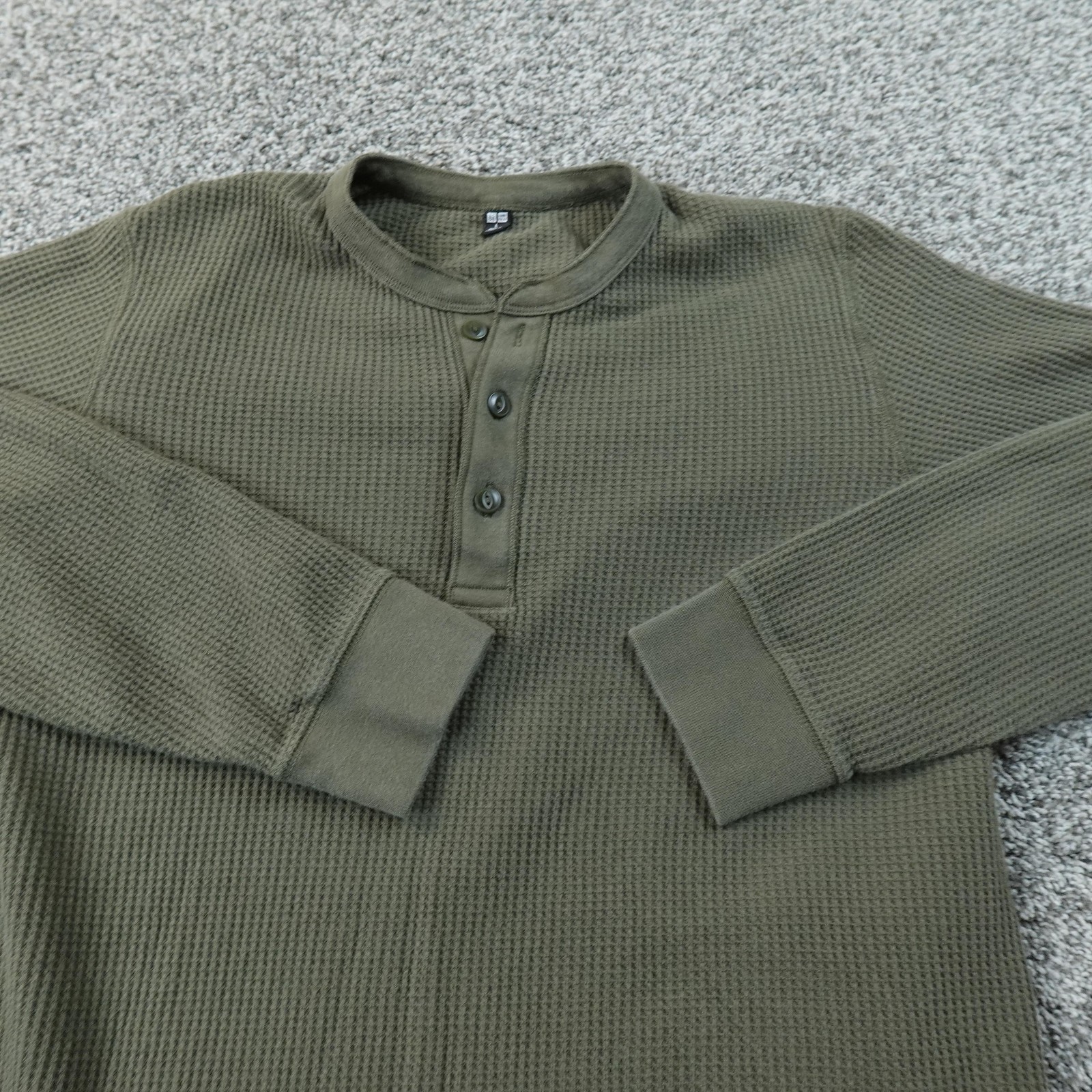 Uniqlo Shirt Mens L Green Waffle Knit Thermal Henley Long Sleeve Outdoor Casual gallery