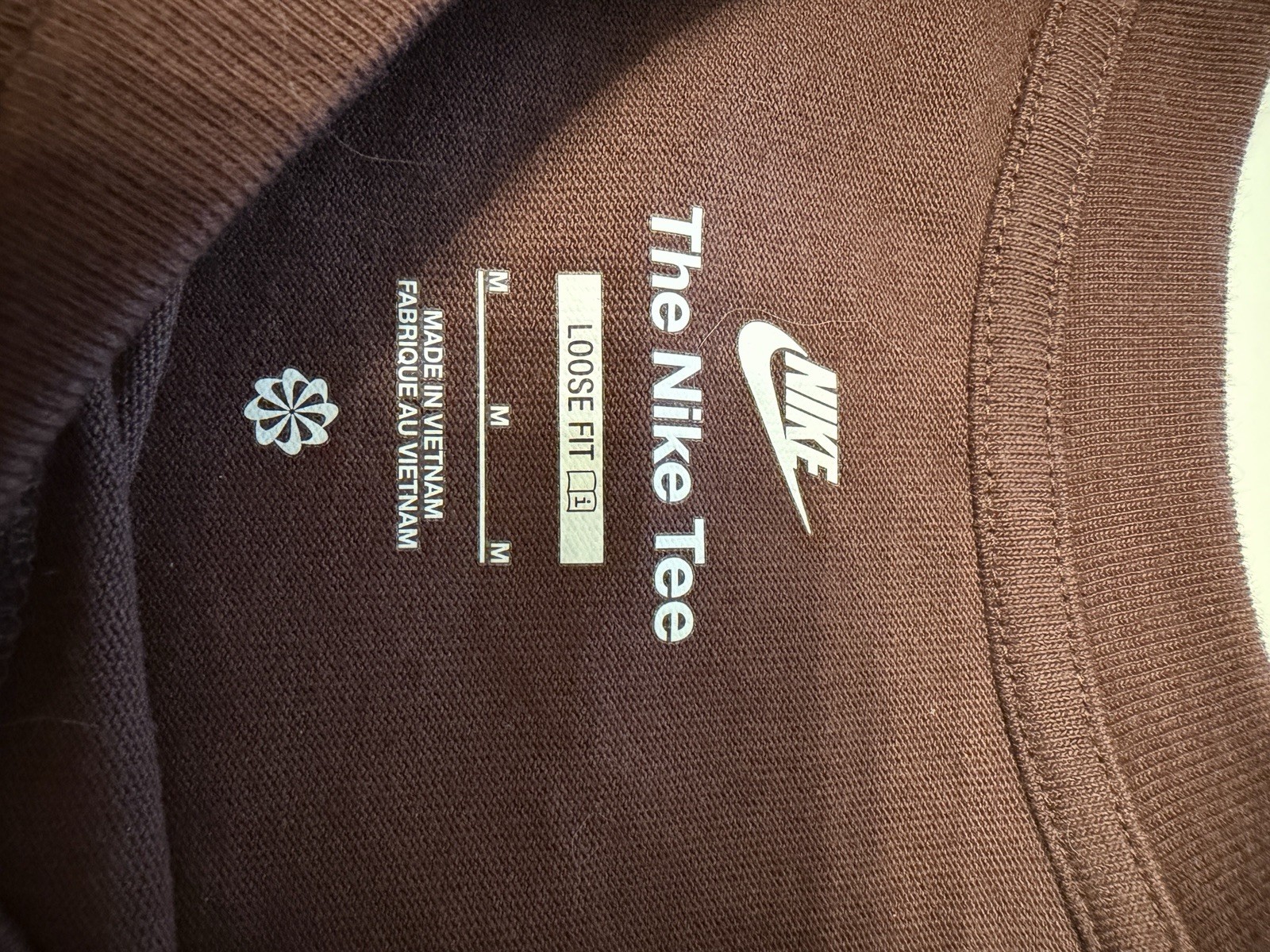 Nike The Nike Tee Brown Logo Graphic Crew Neck T-Shirt Men’s M gallery