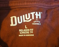 Duluth Trading Co Mens Large TShirt Relaxed Fit Longtail Tee Cotton Maroon Brown