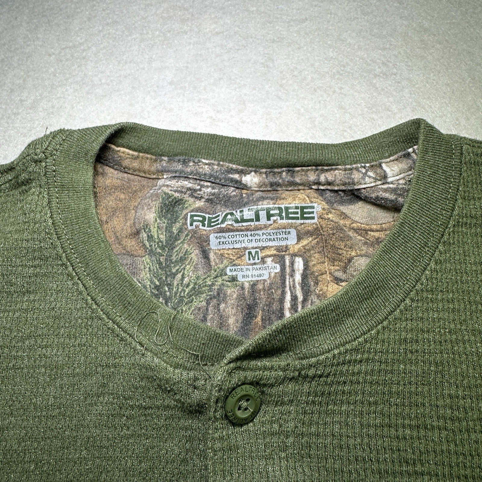 Realtree Shirt Mens Medium Thermal Henley Waffle Knit Casual Outdoor Green gallery