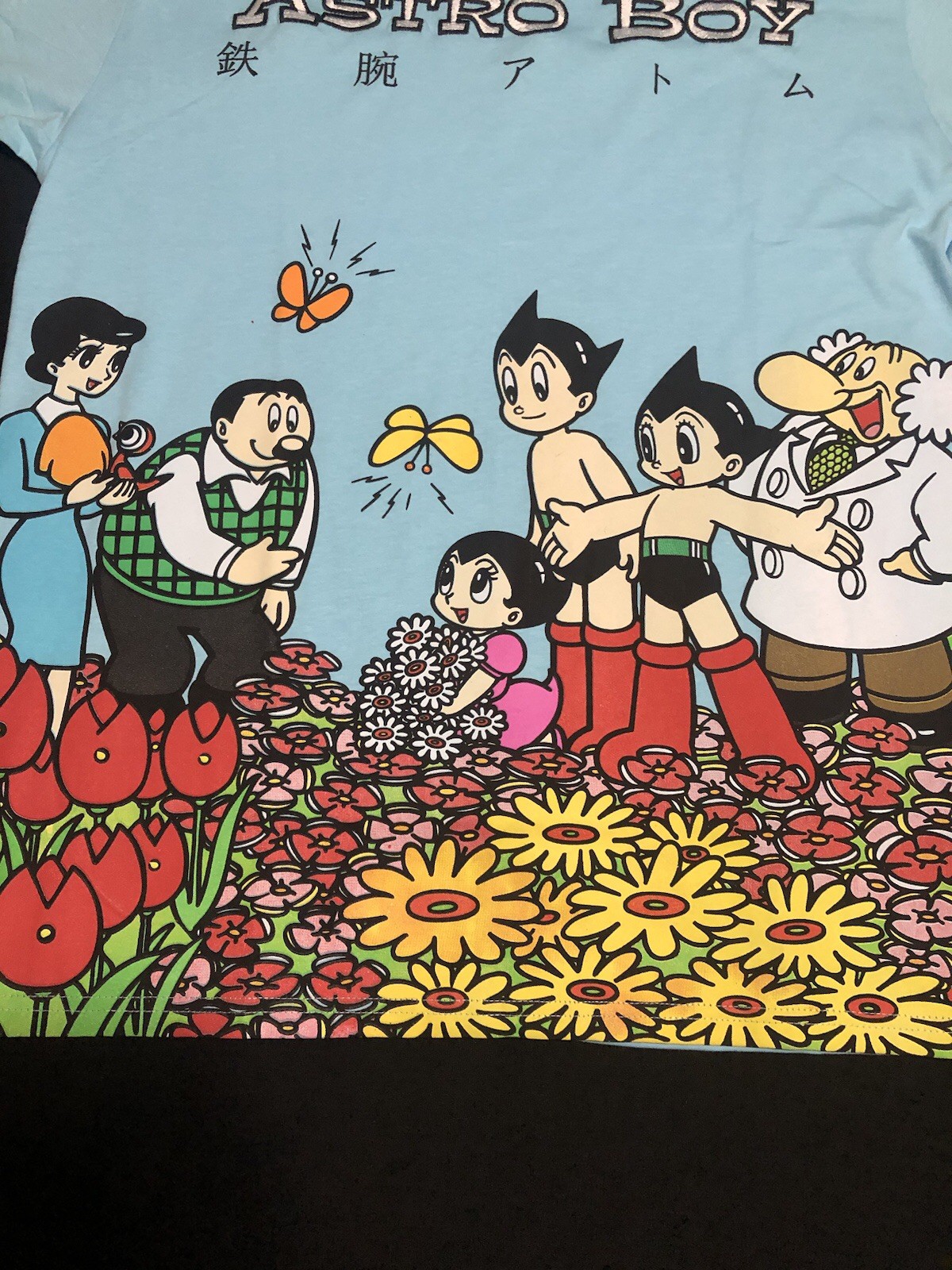 Astro Boy Flower Embroidered Light Blue Short Sleeve T-Shirt M, Lightweight gallery