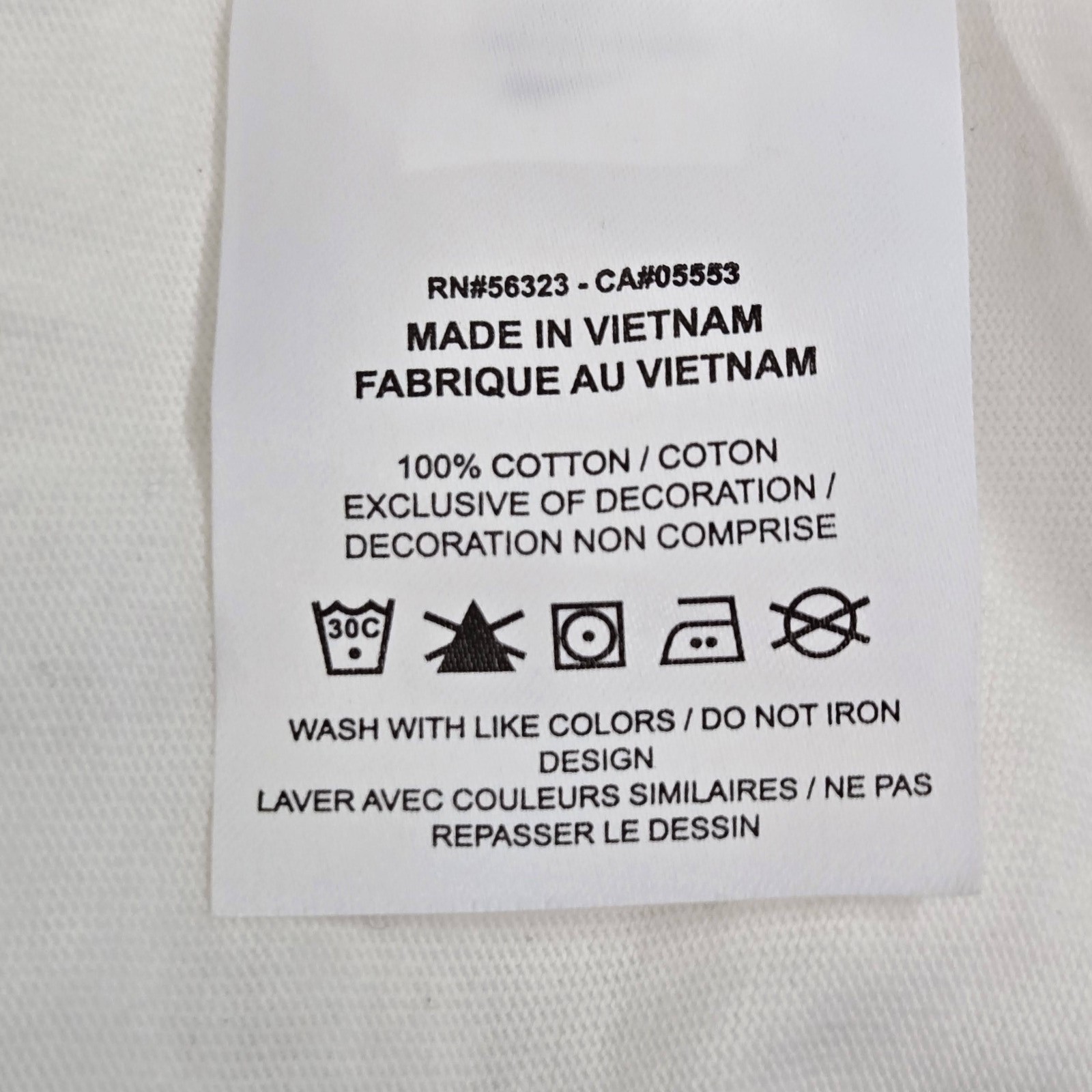 Nike Men Shirt XL White Graphic Sole Food The Nike Tee Logo Oversized Fit gallery