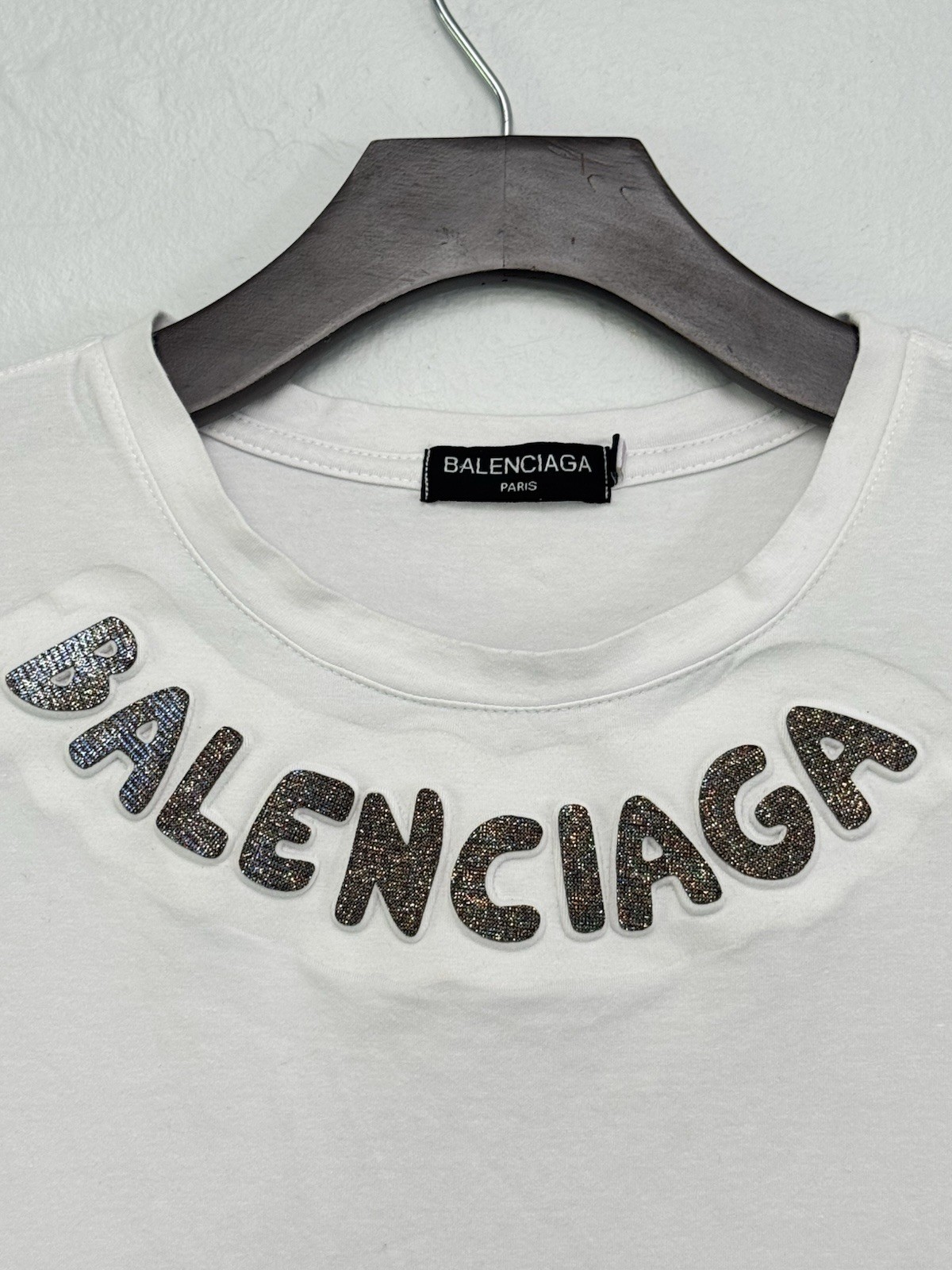 Balenciaga White T-Shirt 3D Logo Glitter Rhinestone Embellished Mens Size XL gallery
