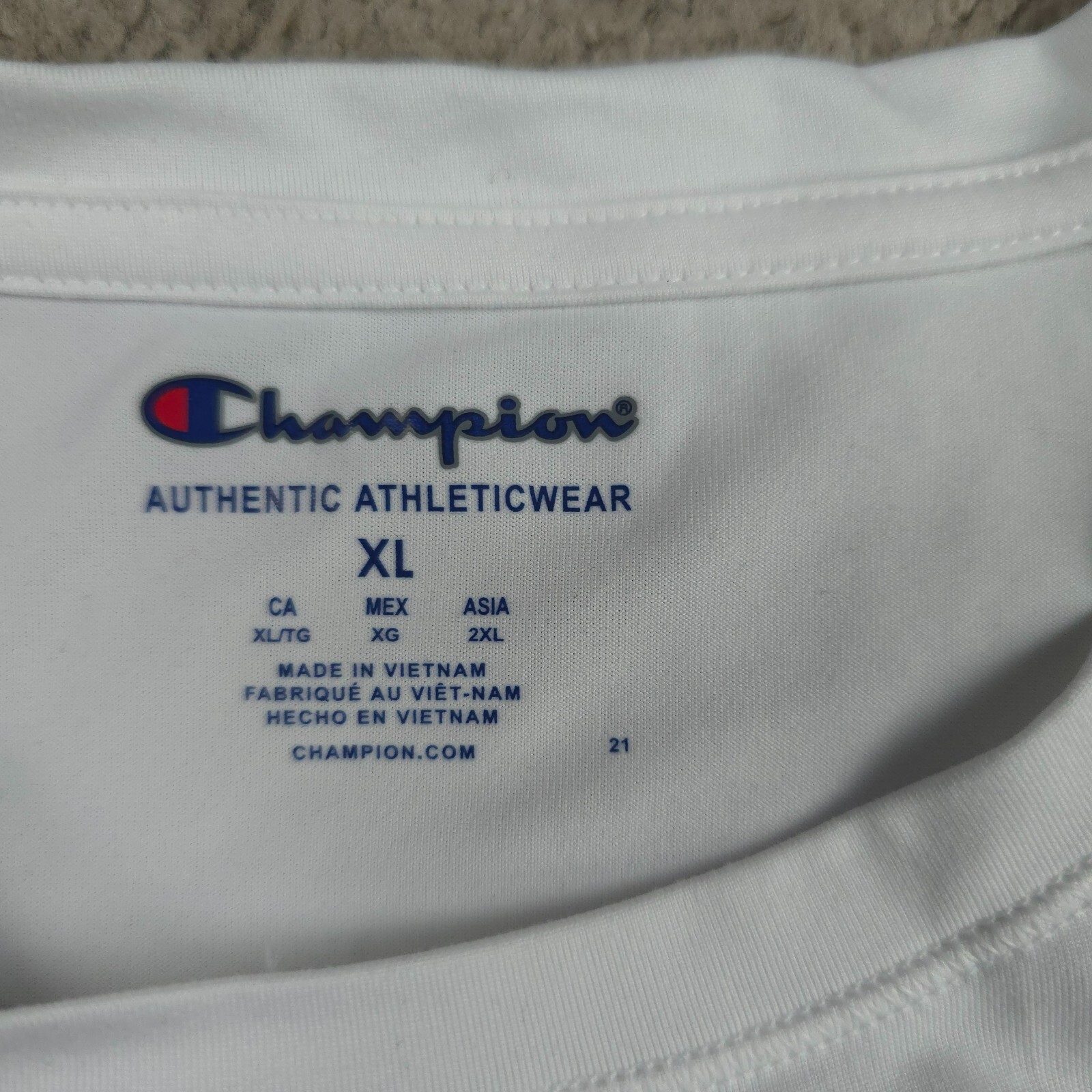 Champion Authentic Athletic Wear Men Crew Neck Short Sleeves T-Shirt XL White gallery
